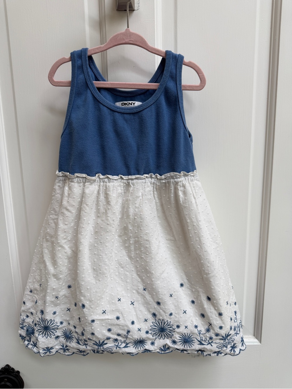 DKNY Girls Medium Size 5T Blue and White Sleeveless Embroidered Summer Dress